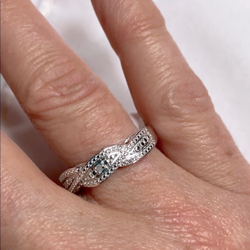 Round White Diamond Accent Ring